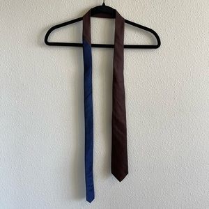 ROUNDTREE & YORK Trademark Narrow Silk Tie